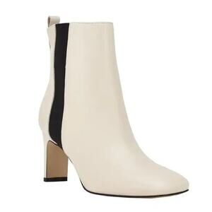 Calvin Klein Cassia Leather Ankle Chelsea Boots Cream Women's Size 6M NWOT